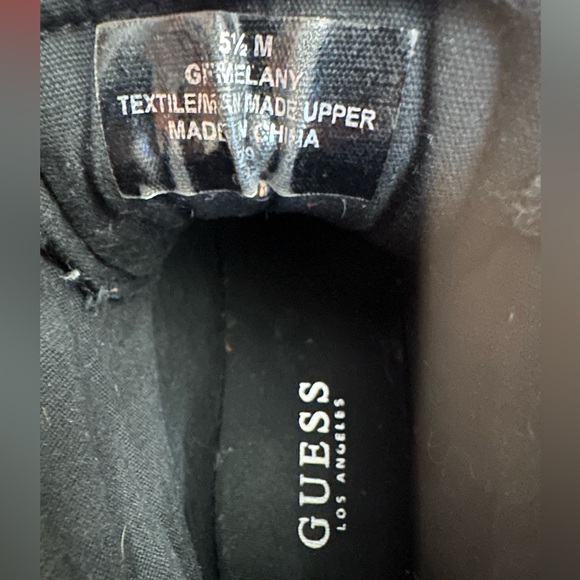 Guess High-tops - size 5.5 - Picture 5 of 5